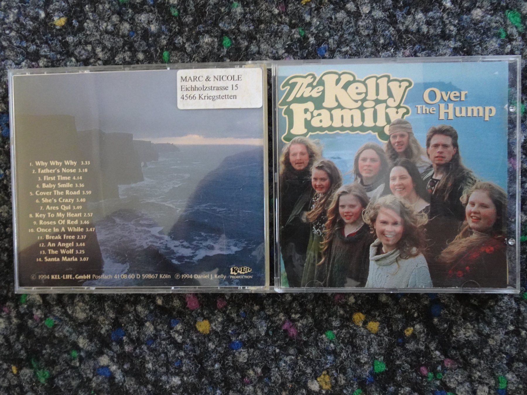 CD: CD : The kelly family – Usato da Lotzwil venduto da Kiddis