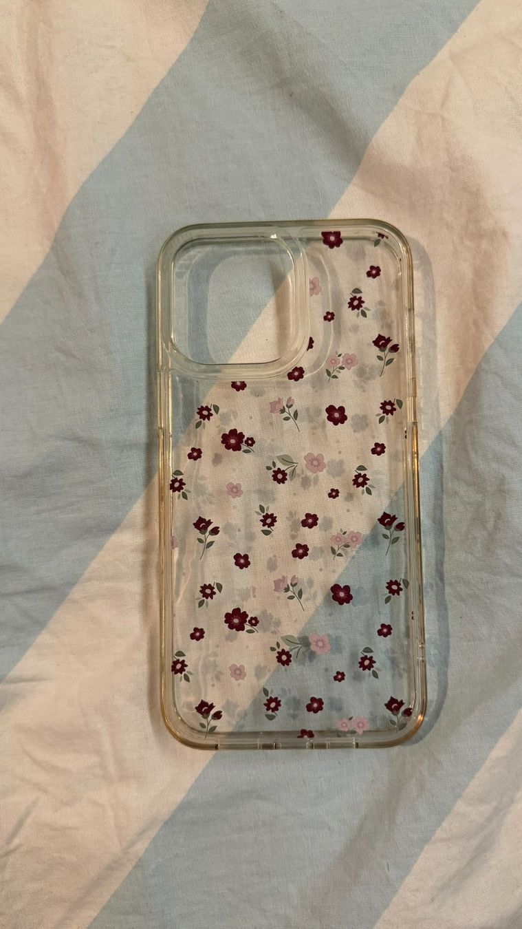 Cover & Protezioni schermo: Coque de téléphone (Iphone 14 Pro Max) – Usato da Randogne venduto da Joel_C