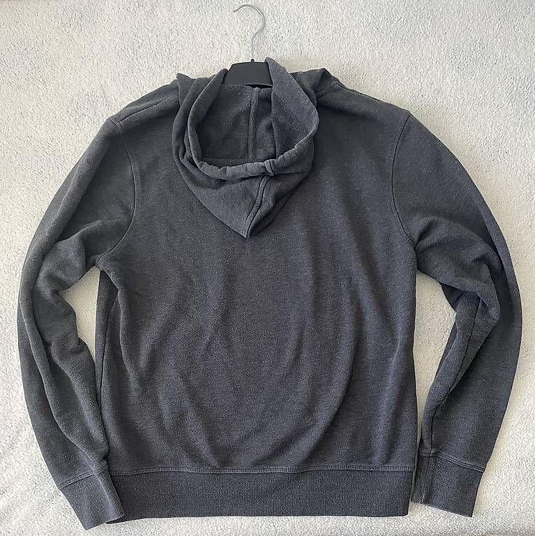 Maglioni & Felpe: Tom Tailor grau Hoodie  – Usato da Luzern venduto da Andrej35 1