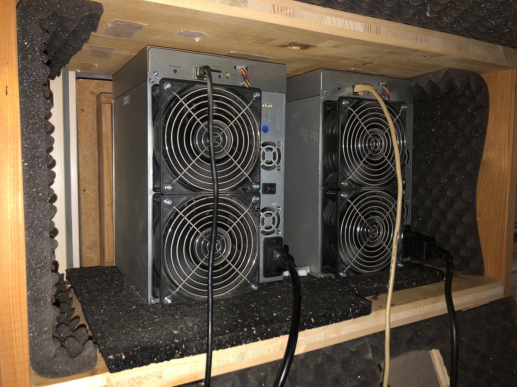 Goldshell Coin Miner: Goldshell KD5 ASIC Miner – Gebraucht aus Dietwil von deneb26 4