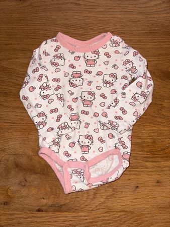 Hello Kitty Body Gr. 92, Langarm, Top Zustand!