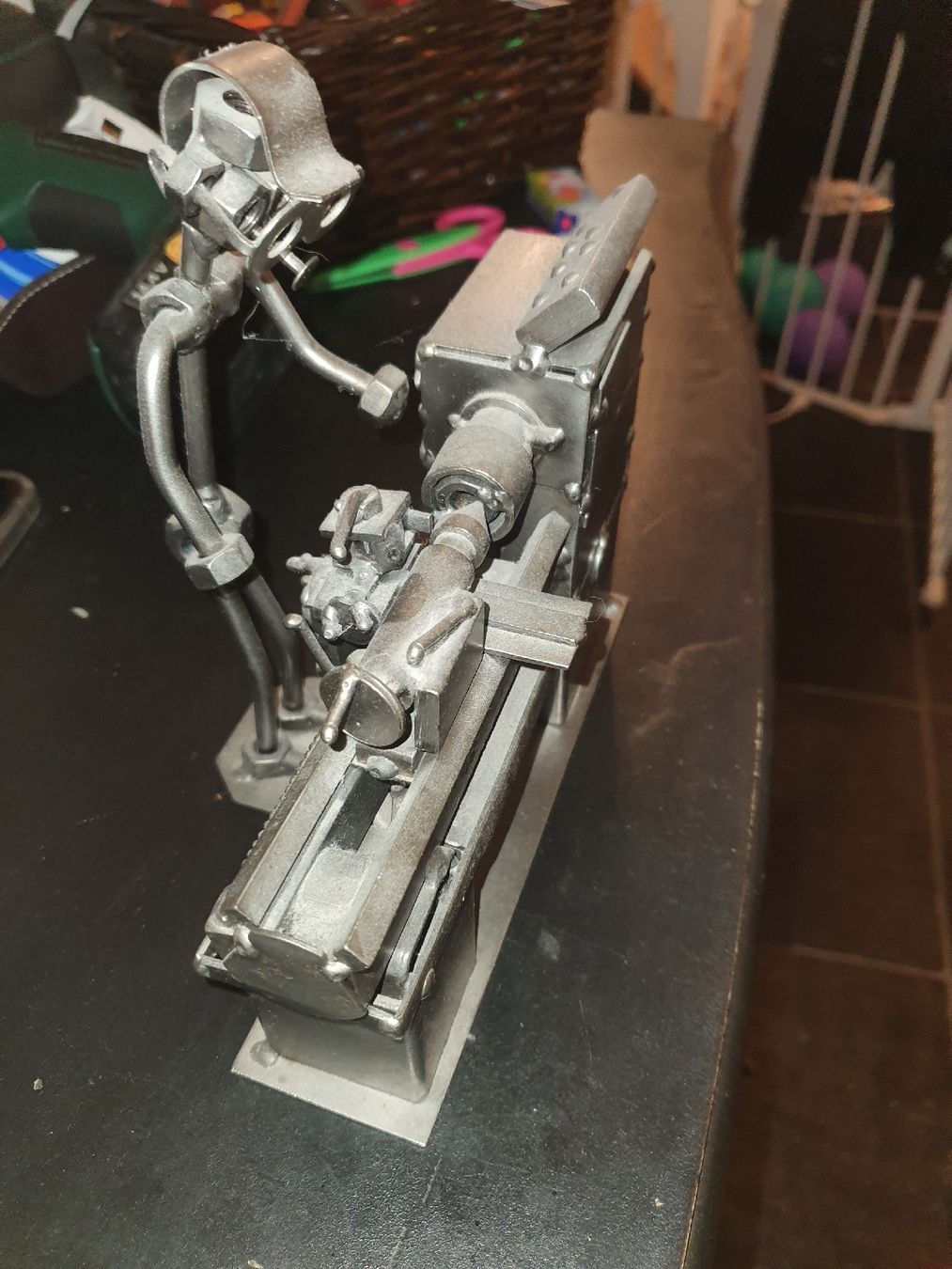 Skulpturen & Statuen: Metallskulptur "Drehbank": origin Amsterdam – Gebraucht aus Muri AG von Jeromia