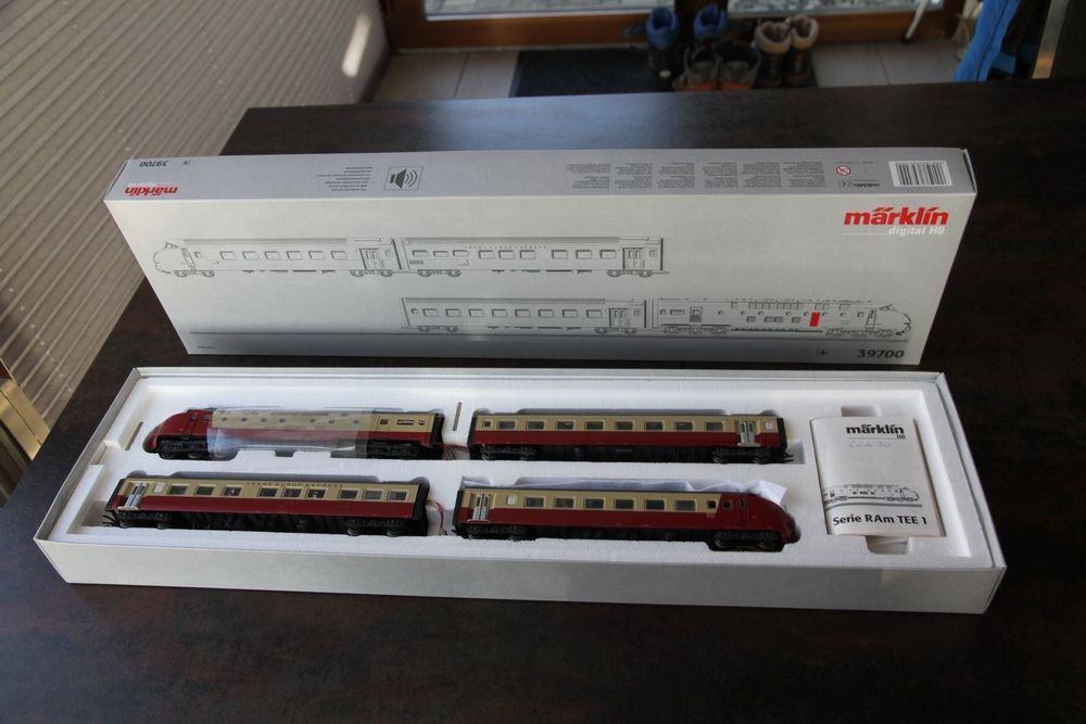 Märklin TEE Triebzug Set 3070 Edelweiss SBB (Gebraucht) in Winterthur