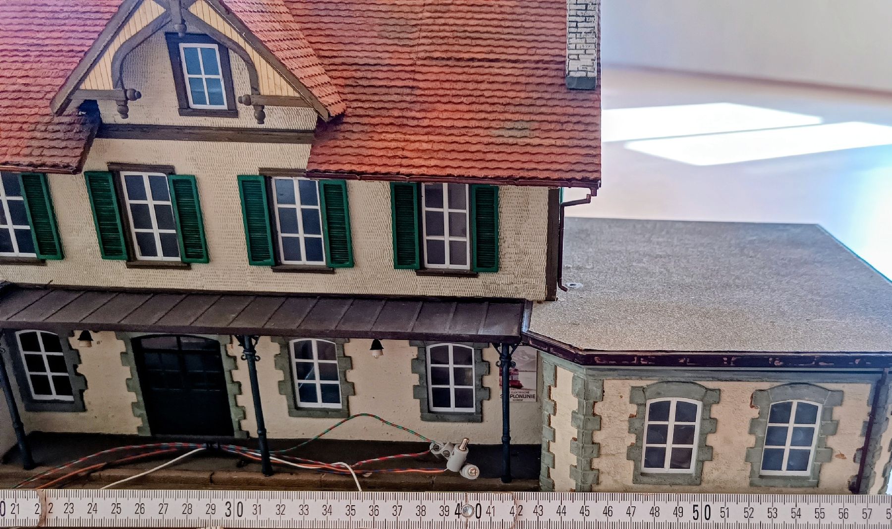 Kit di modellismo & Modellini statici: Bahnhof Spiez - Modell mit Teilbeleuchtung – Usato da Baar venduto da bri_xh5s 2