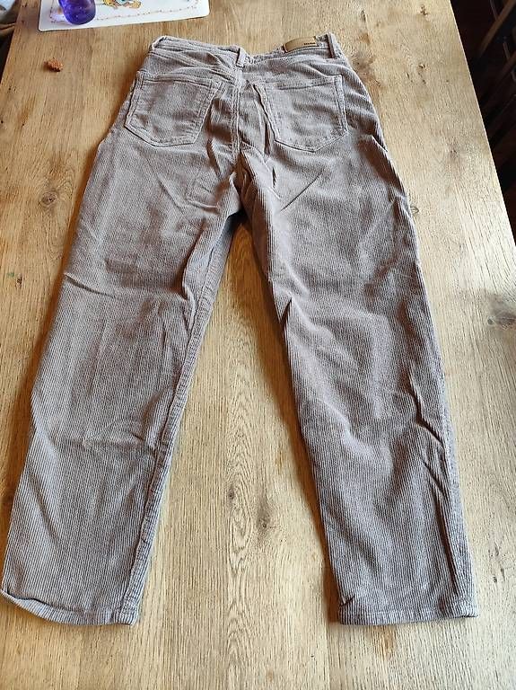 Pantaloni: Cord Hose – Usato da Flums venduto da tin_zk28 2