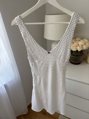 NEW - Polka Dots White Mini Dress NP: 55.-