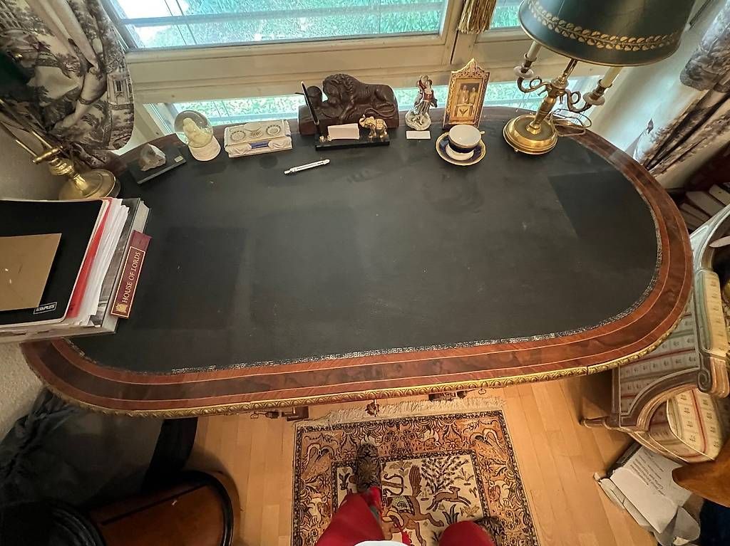 Scrivanie: Wunderschöner Schreibtisch, Style Napoleon III – Usato da Liestal venduto da patakuna 4