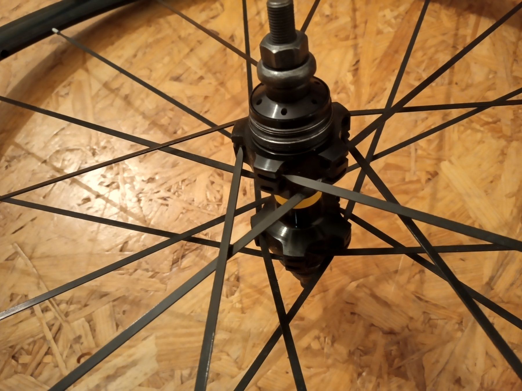 Mavic Pièces détachées: Rennrad Radsatz MAVIC – D'occasion à Prez-vers-Siviriez par Monija70 5