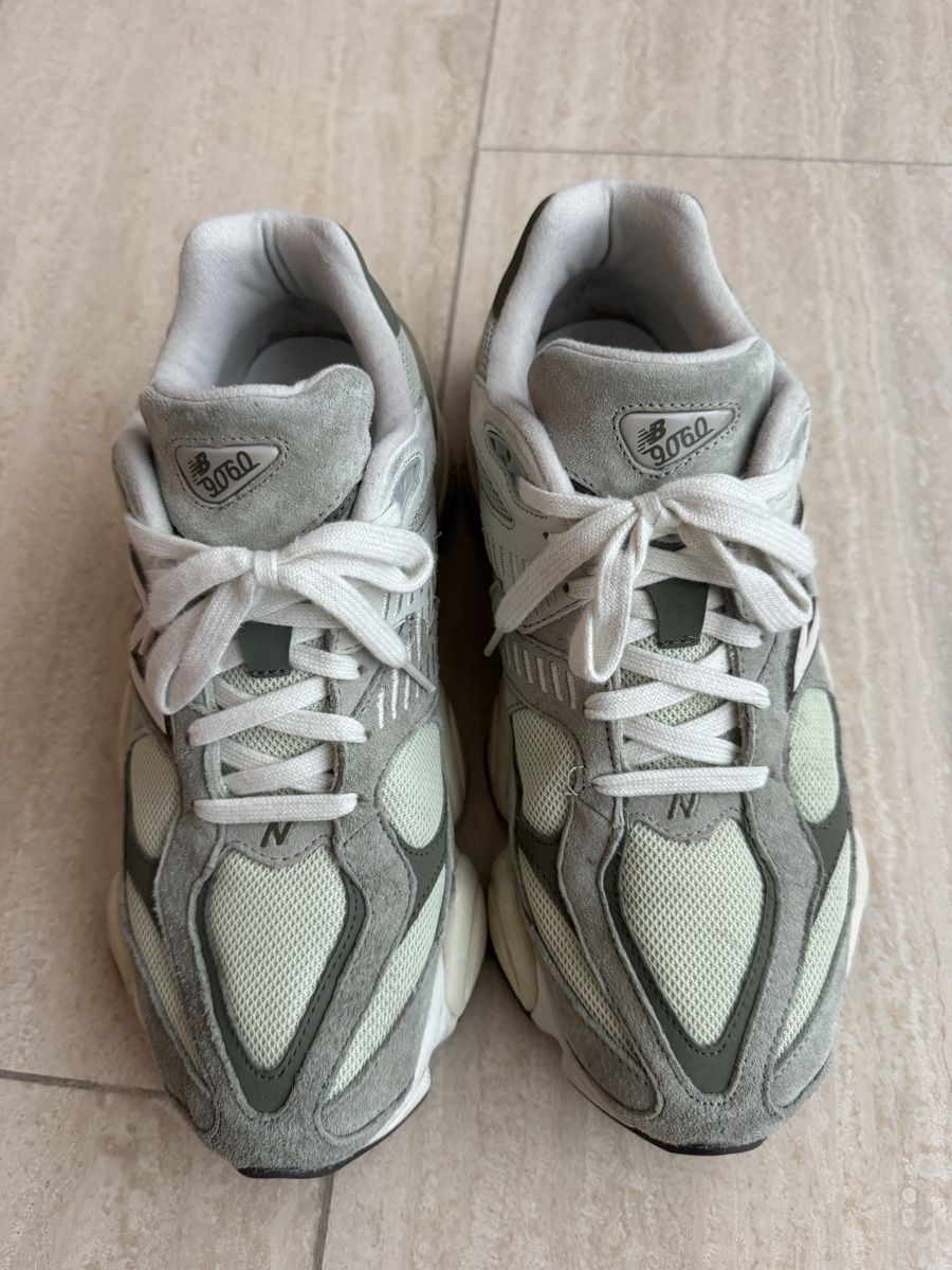 New Balance Scarpe da uomo: New Balance 9060 Olive - Grösse 44 – Usato da Zürich venduto da nictor 1