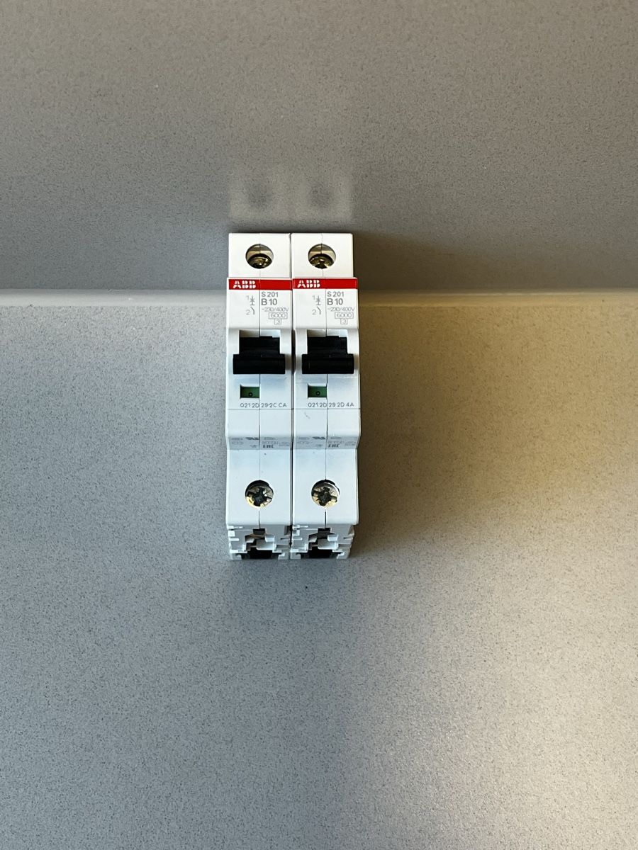 Lampade: 2Stk. ABB LS Typ B10, S201, neu. – Nuovo e nell'imballaggio originale da Stäfa venduto da FinTonic 1