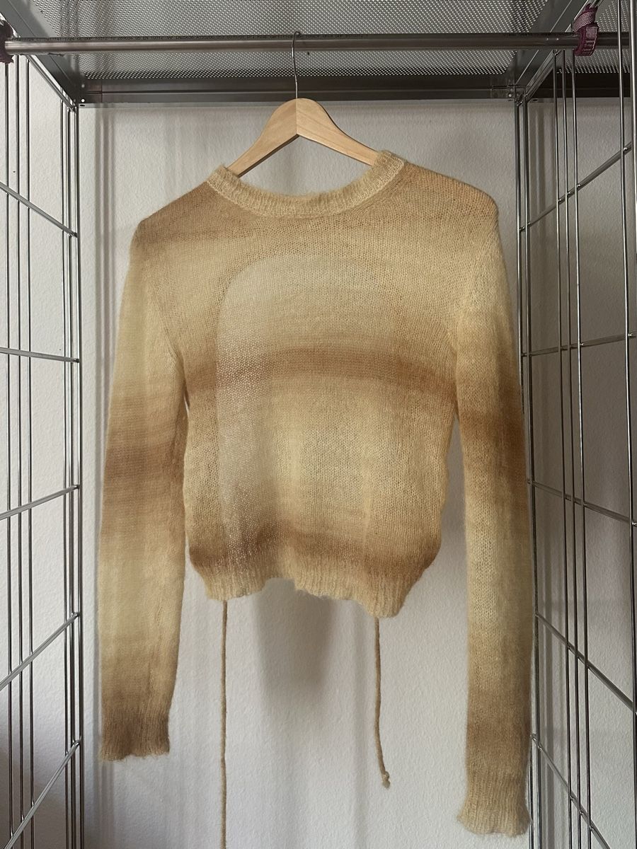 Top: Gimaguas open back knit top – Usato da Bern venduto da nina.nmp