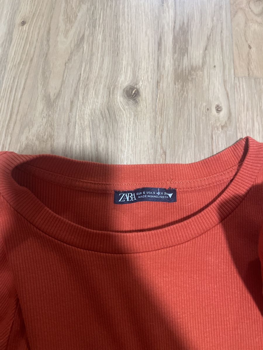 Zara Pulls & Sweat-shirts: Pull orange ZARA – D'occasion à Le Locle par Mayd_h 1