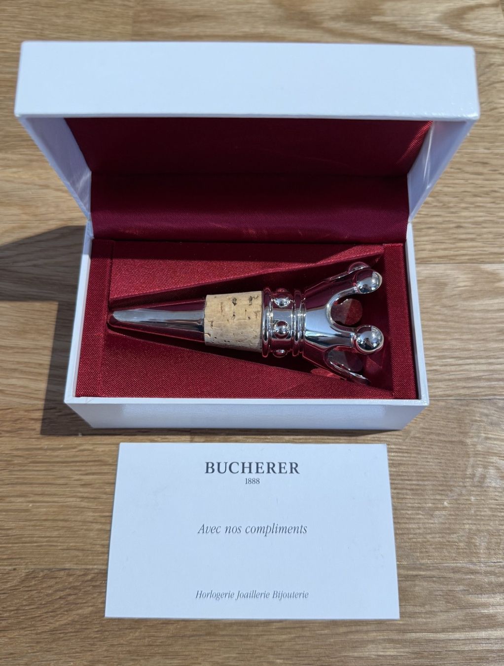 Tutte le decorazioni: bouchon article publicitaire Bucherer joaillerie – Nuovo (secondo la descrizione) da Echallens venduto da Says1 9
