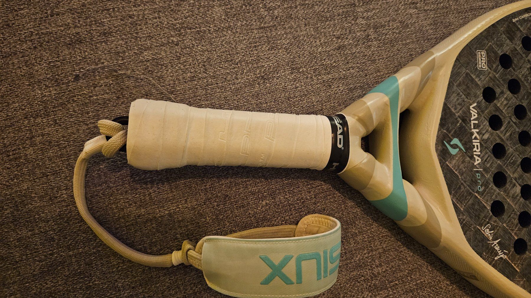 Racchette: Siux Padel Racket Valkiria Pro 2026 – Nuovo (secondo la descrizione) da Zürich venduto da Jesch 4