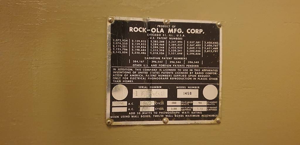 Rock-Ola Jukebox: Jukebox Rock-Ola Mod. 1458 (1958) – Usato da Pianezzo venduto da Millecolline 1