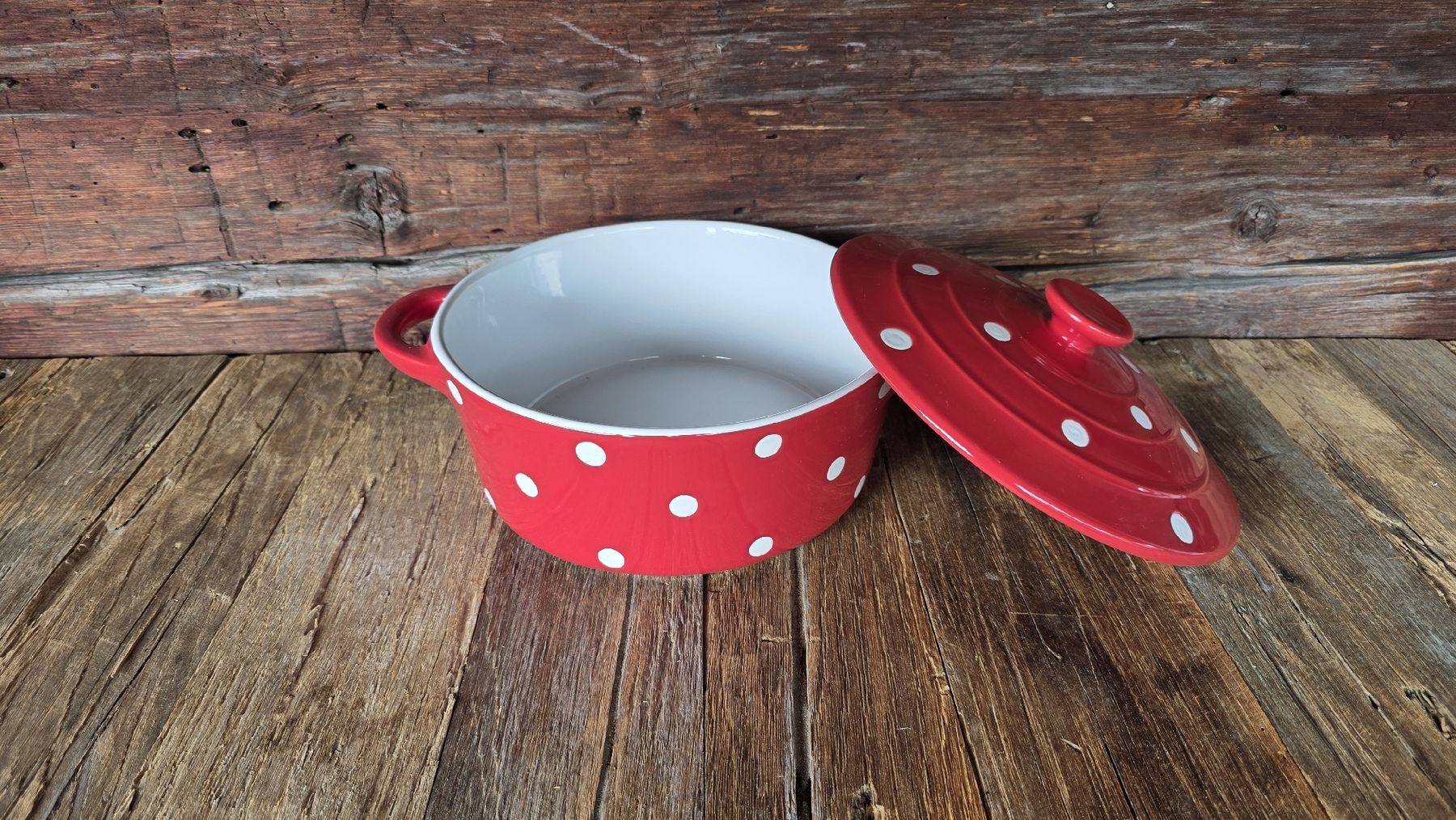 Pentole: Roter Topf mit Deckel, Keramik, Vintage Design, neu – Nuovo (secondo la descrizione) da Kerns venduto da Joe990 1