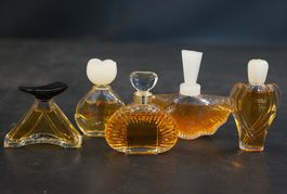 Konvolut Vintage Parfums& Miniaturen- Genny, Vendetta u.a.
