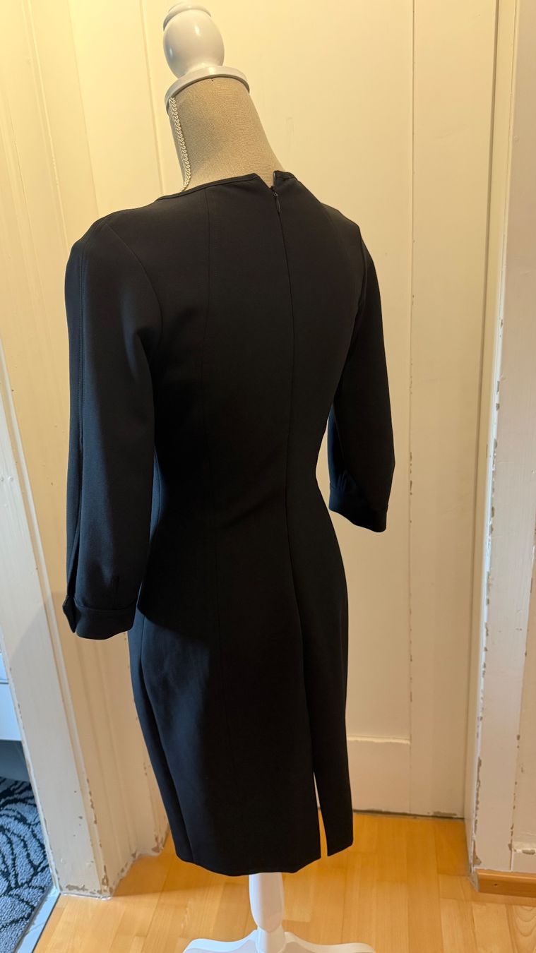 Kleider: Elegantes Kleid von Piu Piu – Neu (gemäss Beschreibung) aus Schaffhausen von _queen_c 1