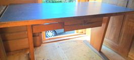 Retro-Tisch massiv mit Schublade