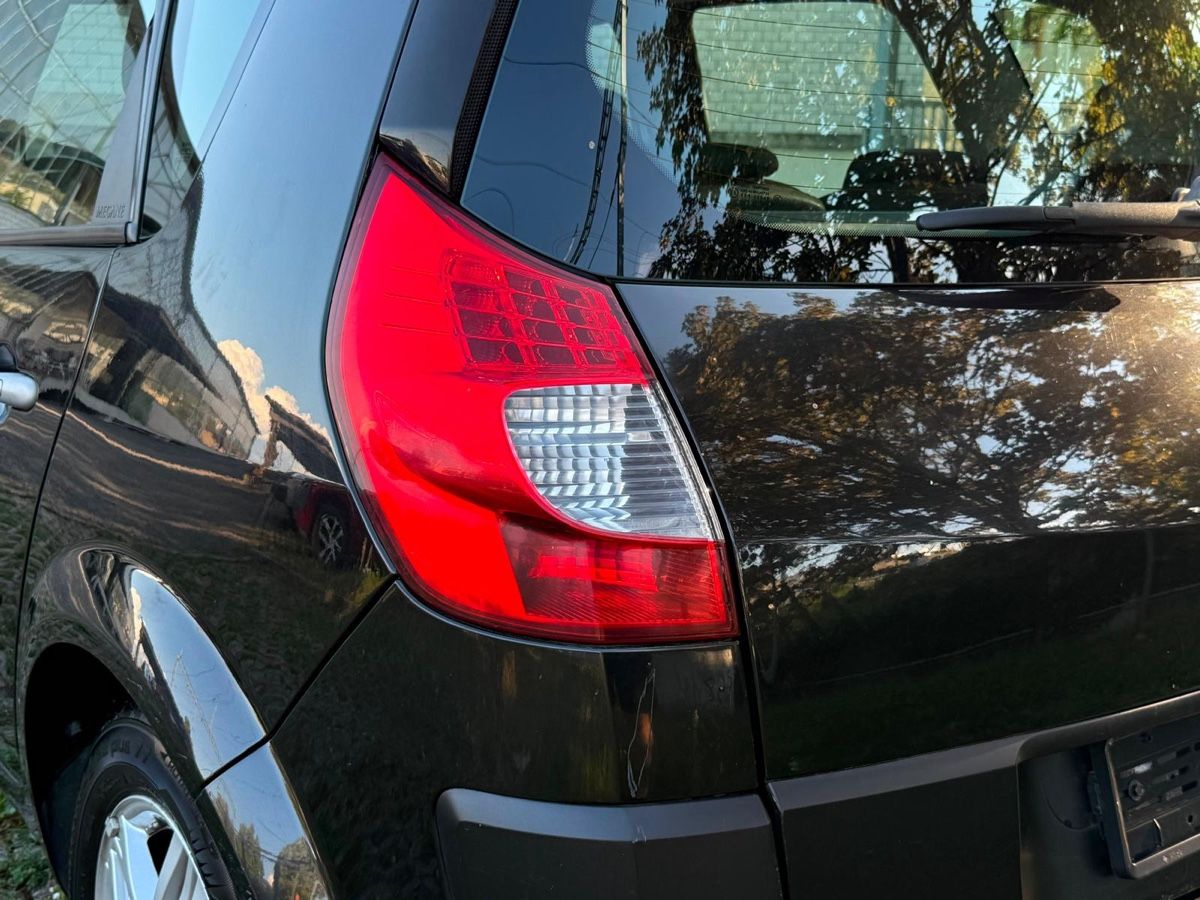 Renault Autos: Renault Megane Scenic  – D'occasion à Wetzikon ZH par HD2004 4