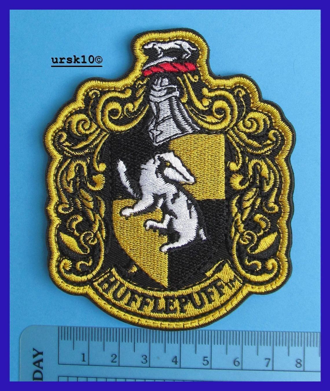 Placchette & Badge: NEUER Harry Potter Patch /Badge Hufflepuff – Nuovo e nell'imballaggio originale da St. Margarethen TG venduto da ursk10 1