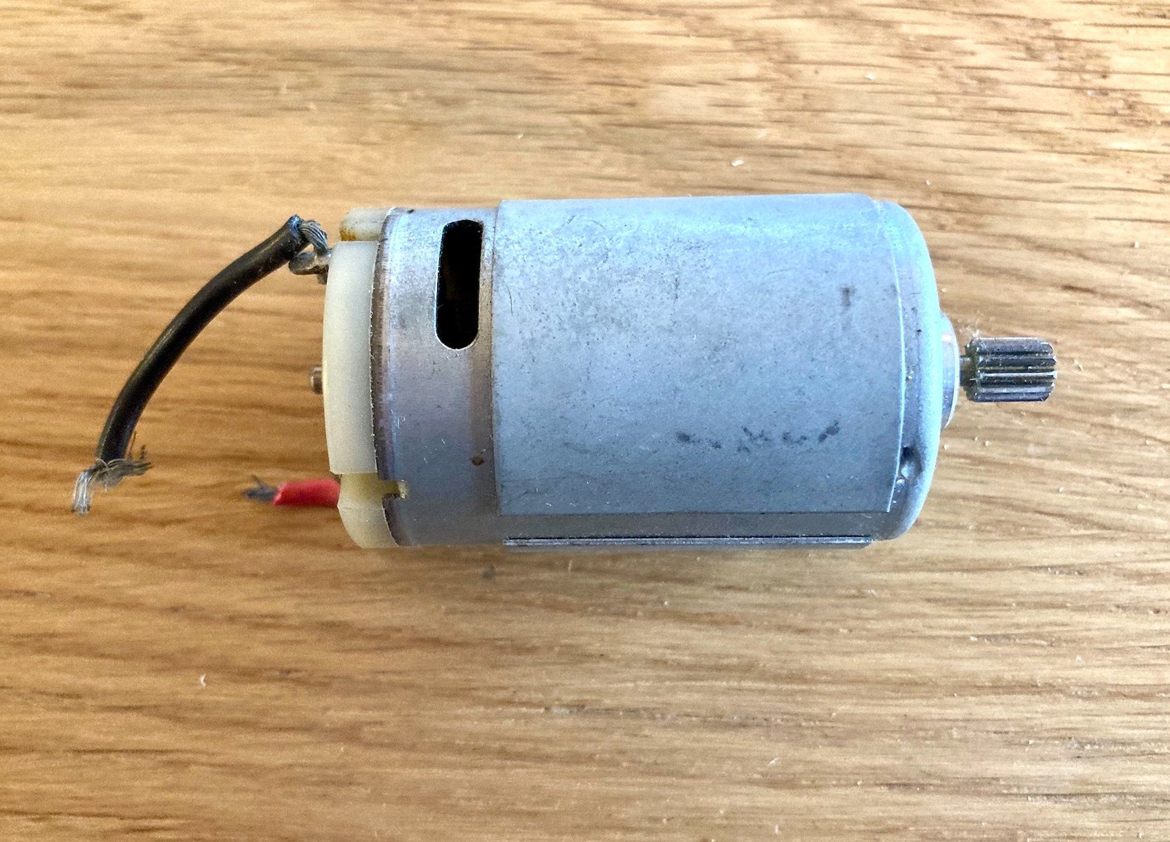 Motori: Moteur brushed type mabuchi 550 6V - 11V – Usato da Trélex venduto da Arnaudyak