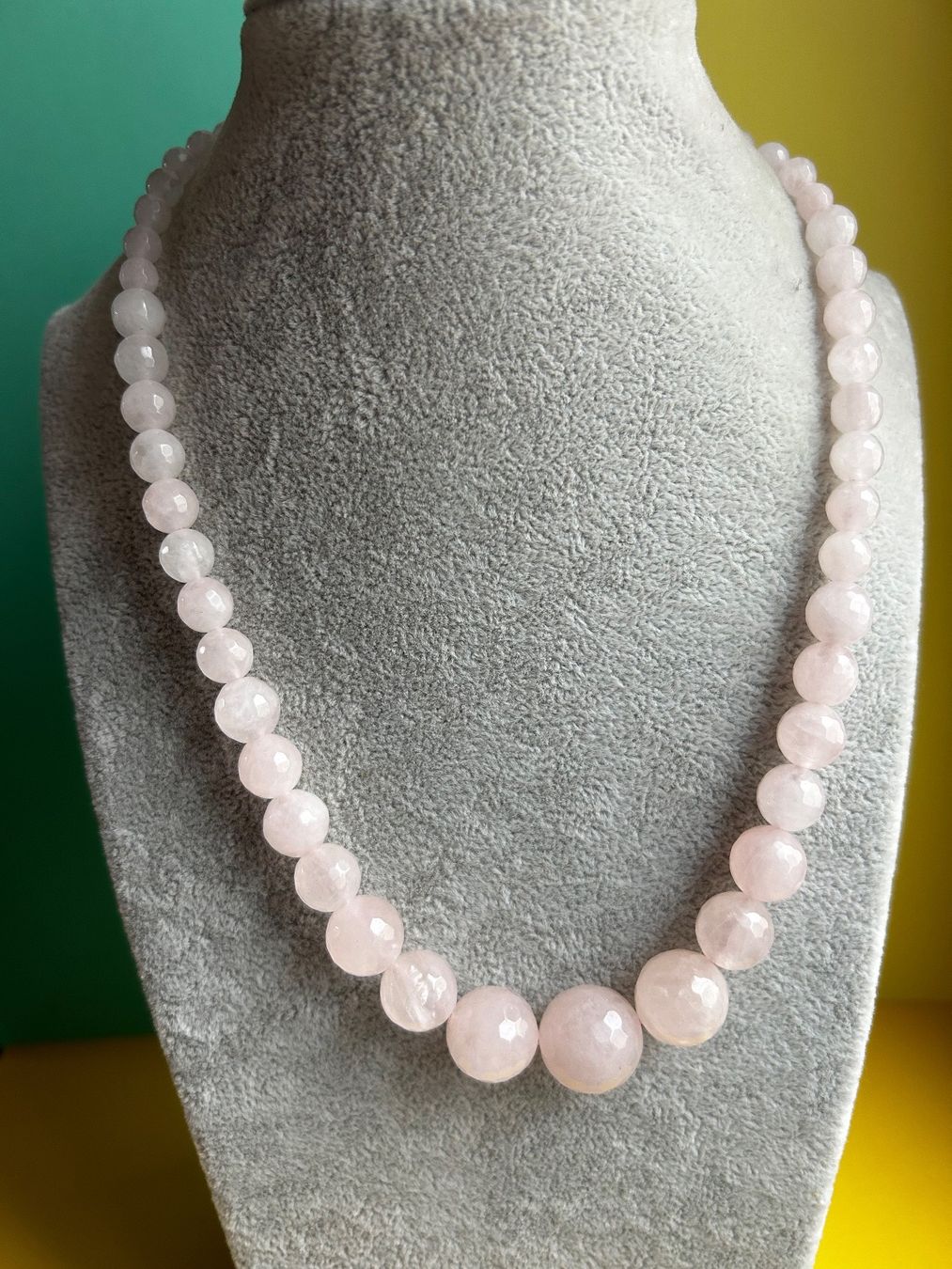 Catenine: Rosenquarz Kette, facettierte Perlen – Usato da Laufen venduto da Bellebellezza