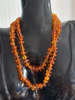 Collier d'ambre vintage authentique.   67 cm