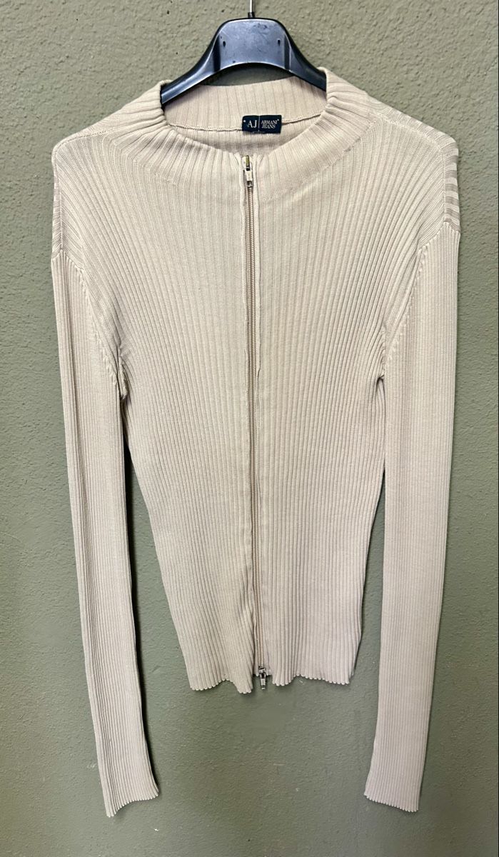 Armani Pulls & Sweat-shirts: Jäckchen Armani Jeans – D'occasion à Chur par TaCa88