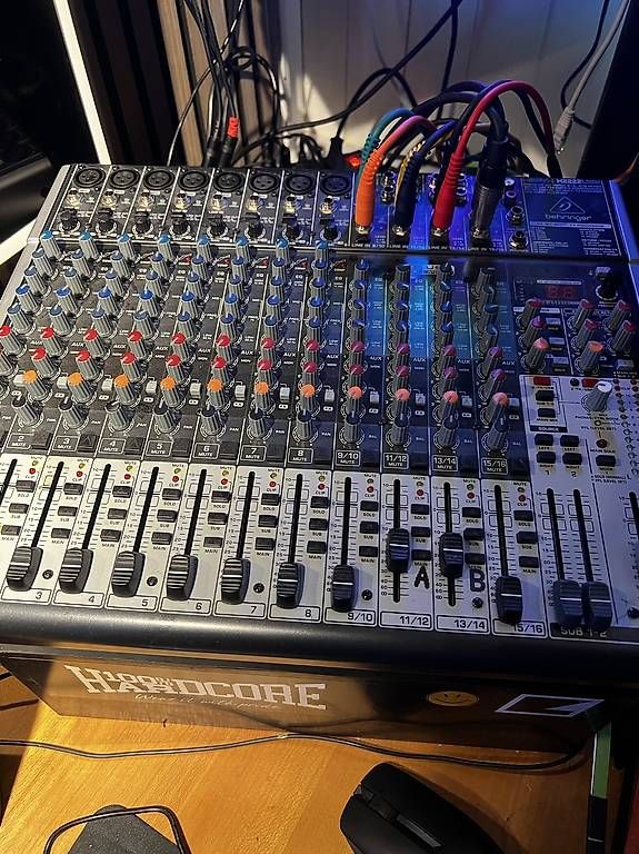 Musikinstrumente: Div. Behringer Geräte  – Neu und originalverpackt aus St. Gallenkappel von joe_r5rh 1