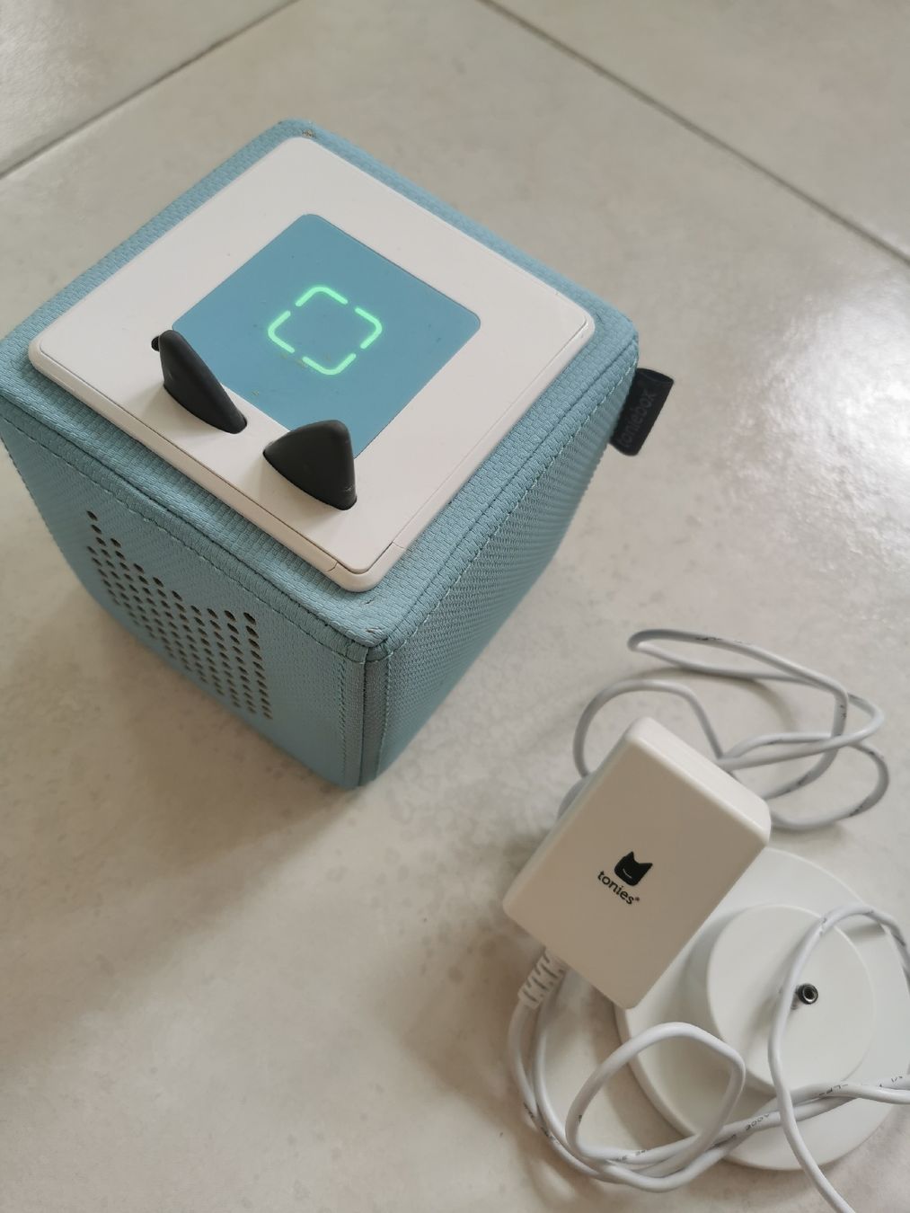 Tonies Giocattoli: Hellblaue Toniebox mit neuem Akku – Usato da Brunnen venduto da JJaime 3