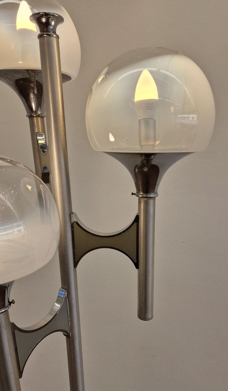 Lampen: Space Age Design, Gaetano Sciolari, Stehlampe, 1970er, Chrom – Gebraucht aus St. Gallen von chambredirecte 7