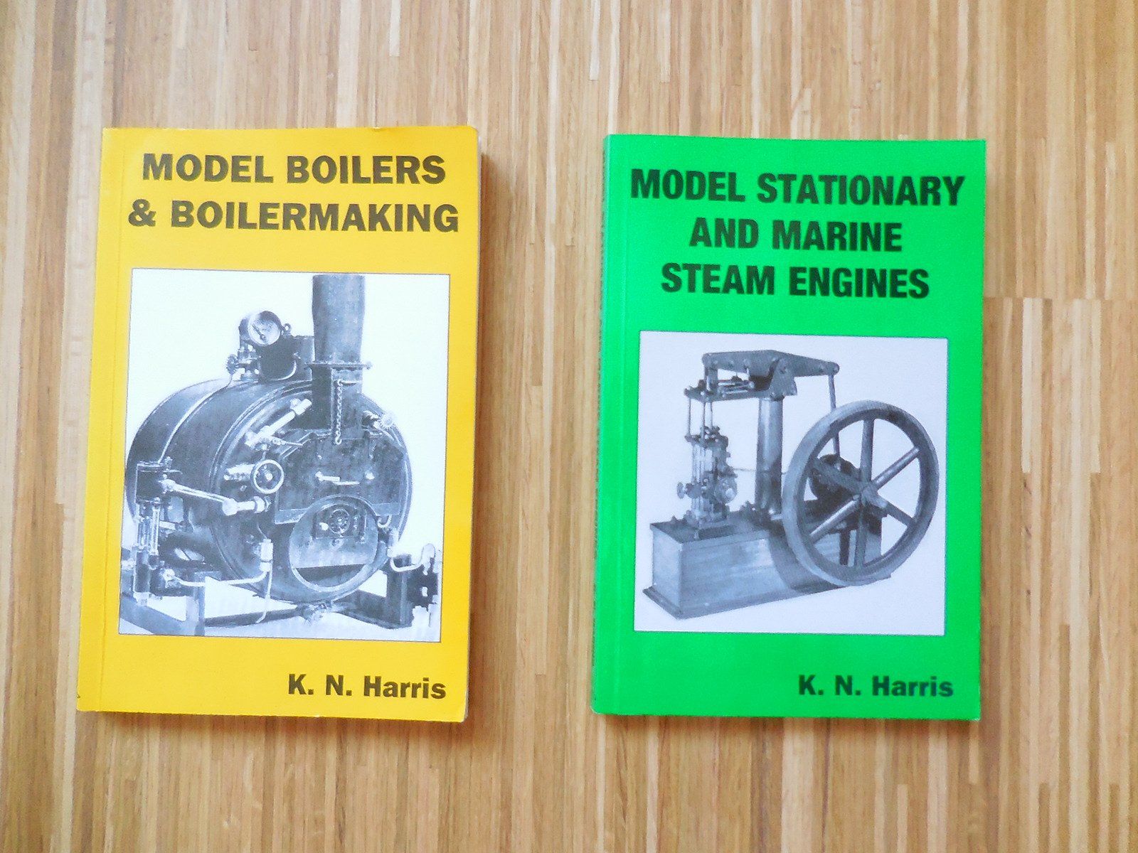 Kit di modellismo & Modellini statici: Model Boliers + Model Stationary – Nuovo (secondo la descrizione) da Waldstatt venduto da 37bernhard79