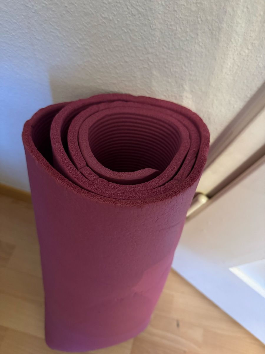 Tappetini fitness: Yoga Fitness Matte – Usato da Zürich venduto da Privat4444 1