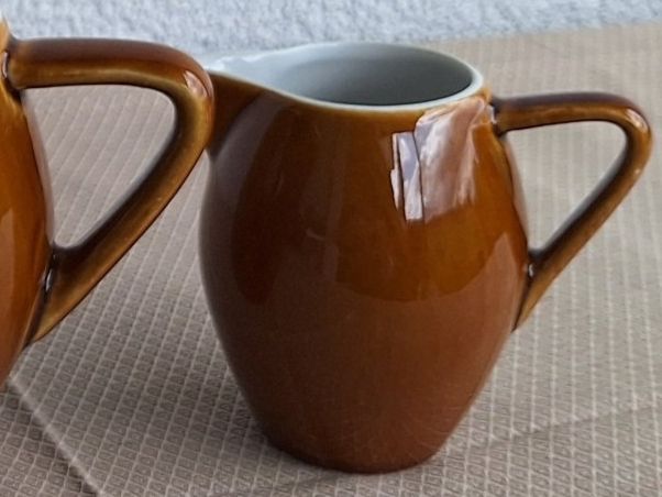 Rössler Caraffe: Rössler Rahmkrug o.25 l, braun – Usato da Altikon venduto da Fadb 2