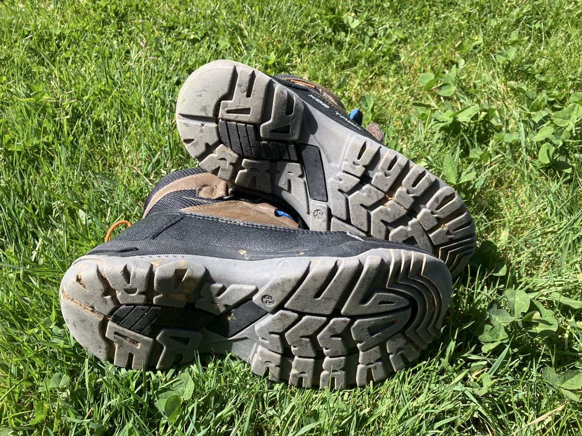 Scarpe per ragazzi: Winterschuhe Grösse 34 – Usato da Röschenz venduto da RS4147 2