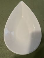 2 Schüssel in Tropfenform 27/18  cm, h = 5 cm