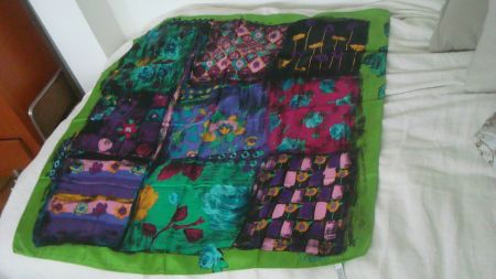Ungaro Seidenfoulard 90 x 86 cm handrolliert