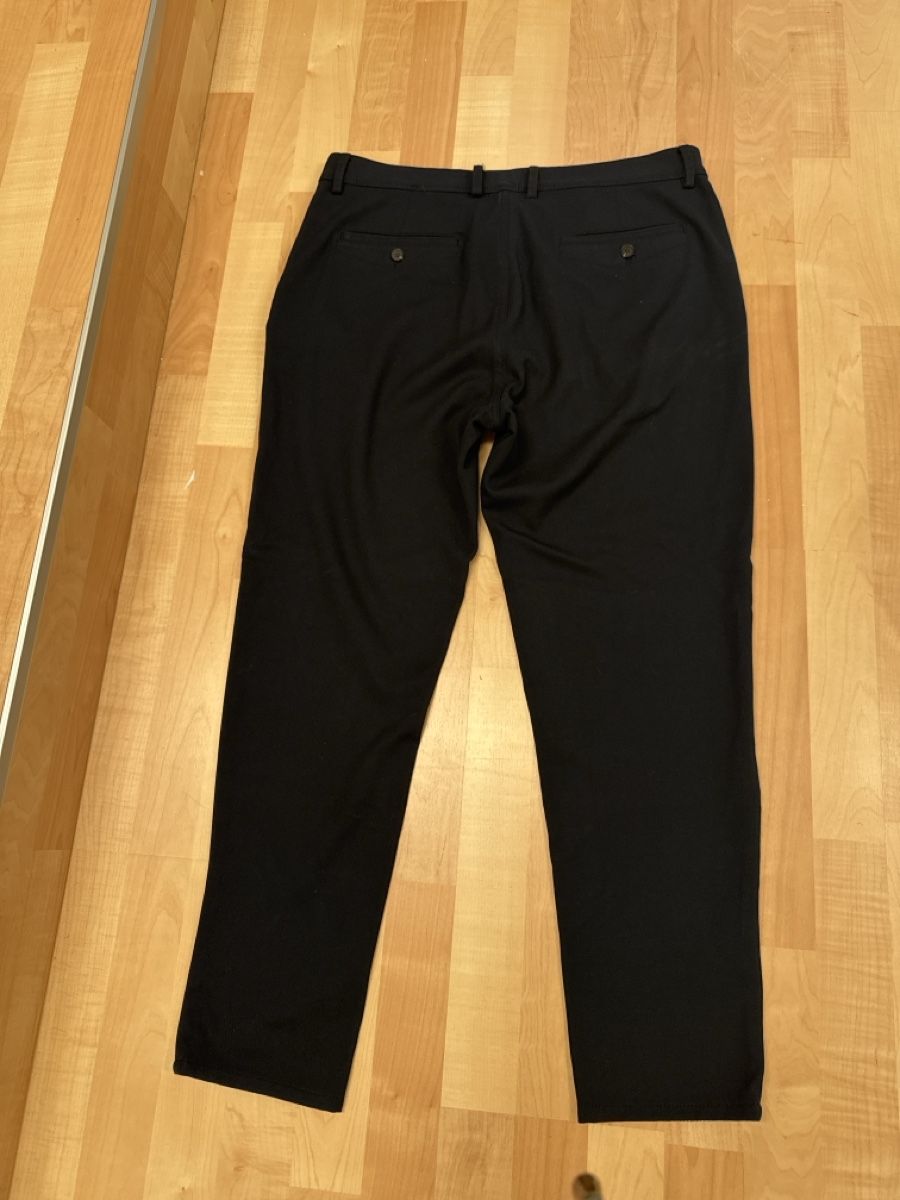 Zara Pantaloni: Zara Herren Hose schwarz Grösse 34  – Usato da Oberweningen venduto da Jogi2 2