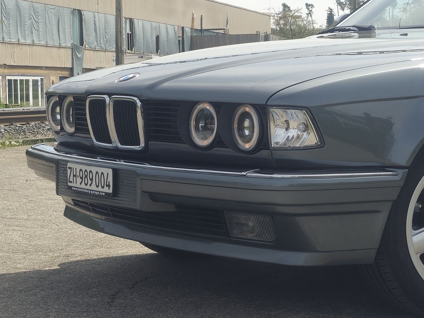 BMW Autos: BMW 730i E32 (M30 B30) - Oldtimer – D'occasion à Marthalen par lel_g25m 1