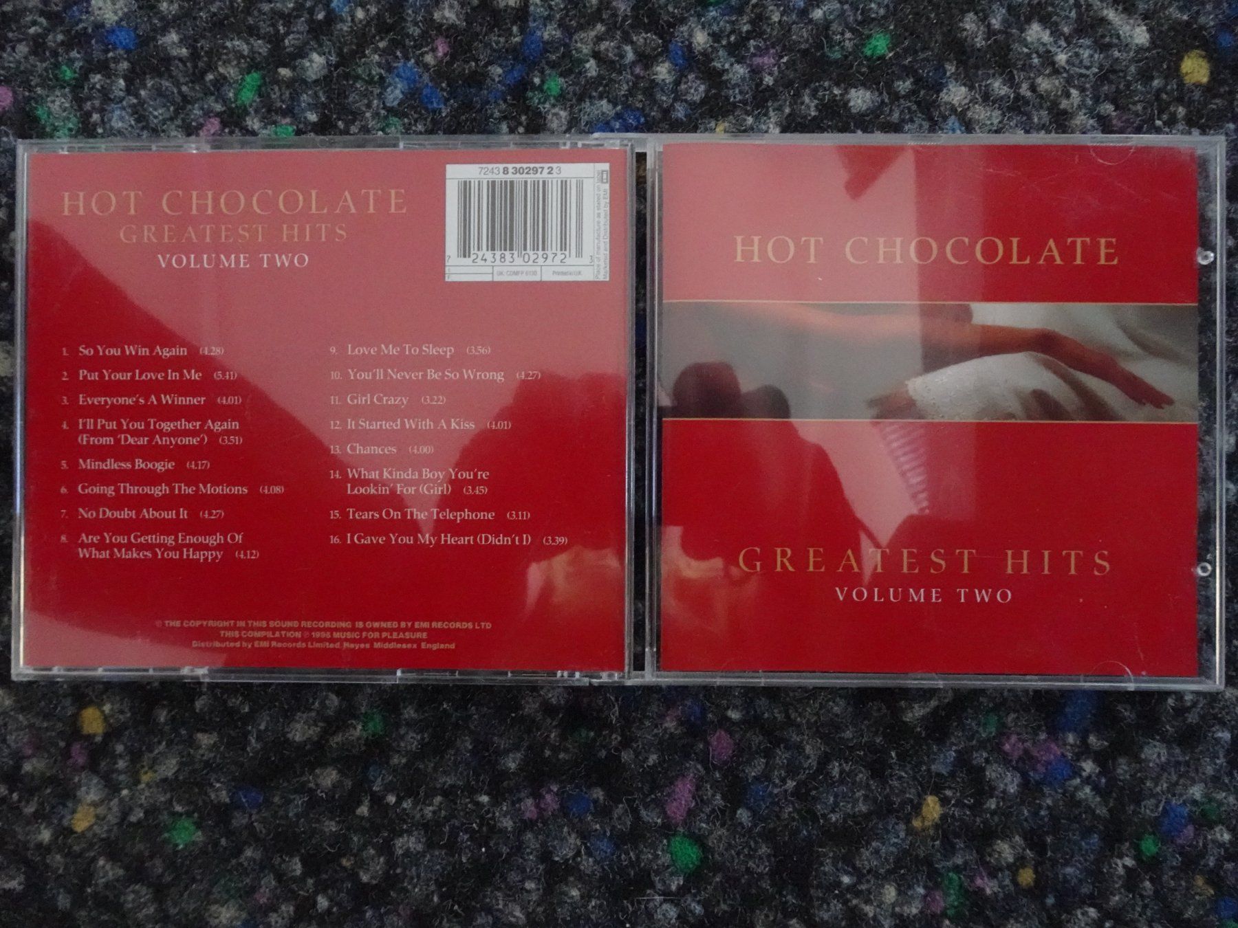 CD: CD : Hot chocolate – Usato da Lotzwil venduto da Kiddis