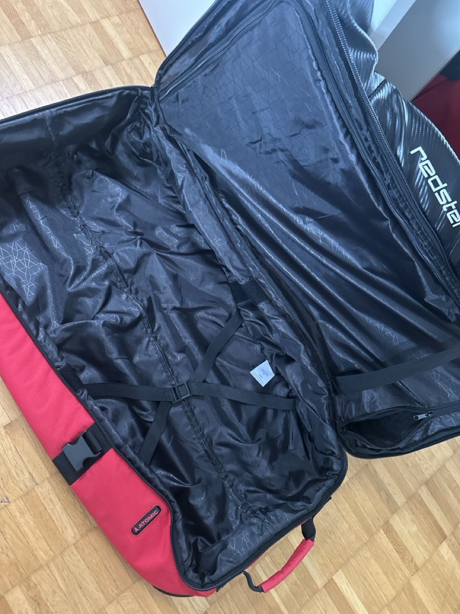 Reisekoffer: Atomic Redstar Rollkoffer Tasche Ski  – Gebraucht aus Bassersdorf von Ayumiyamaguchi 3