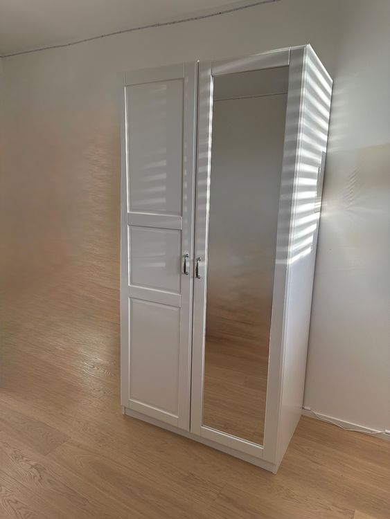 IKEA PAX Schrank weiss mit Spiegeltür und Innenbeleuchtung (Gebraucht ...