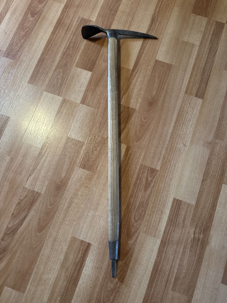 Kletterausrüstungen: Pickel/Eispickel mit Holzgriff, HIMALAYA Kuno Rainer 79 cm – Gebraucht aus St. Gallen von mai_gd7k 1