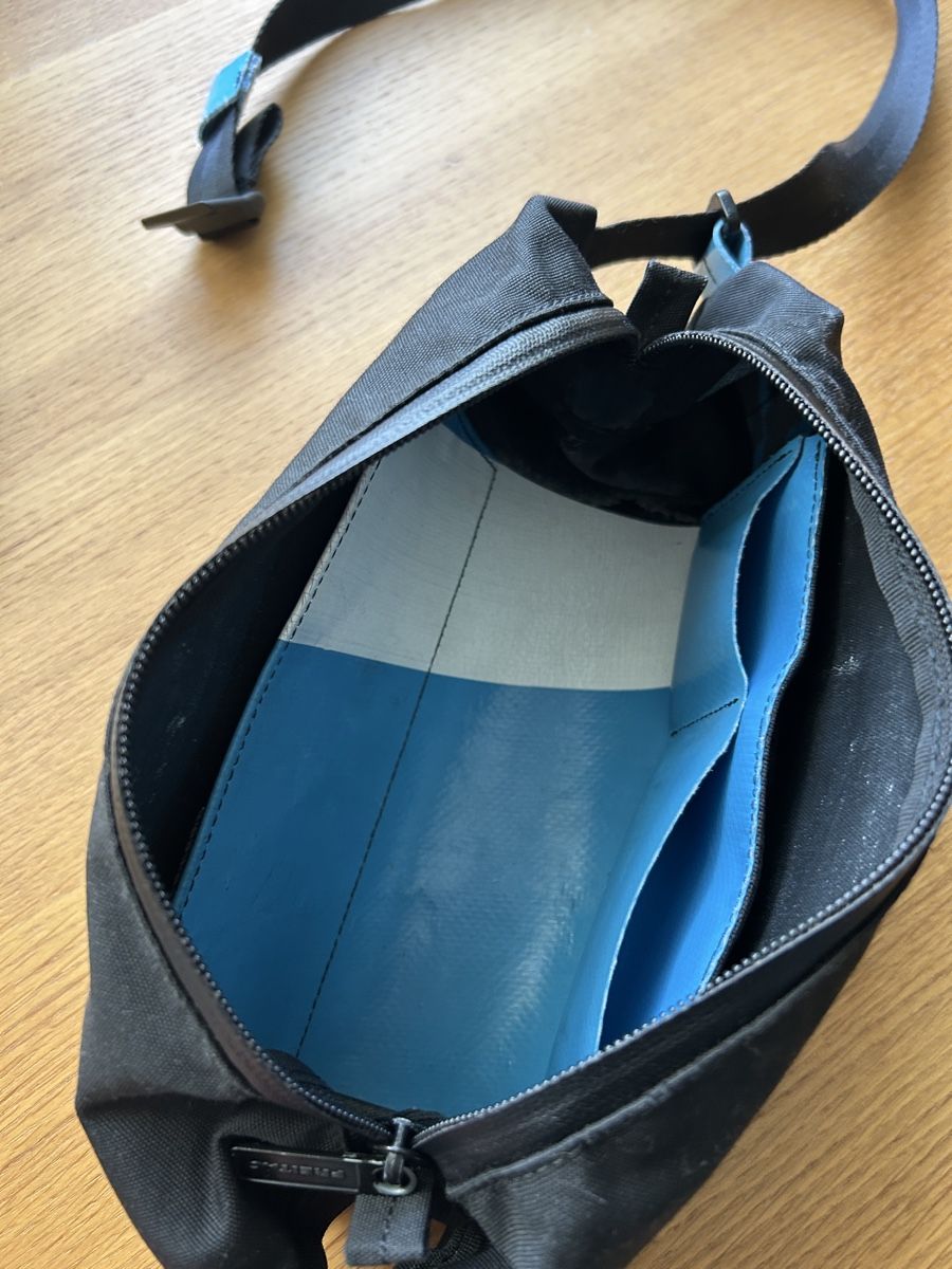 Freitag Taschen: Freitag Bauchtasche – Gebraucht aus Uster von Stromboli7 2