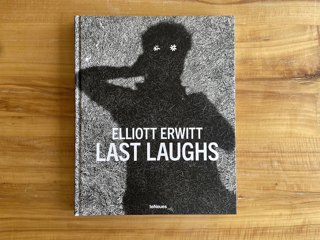 Livres: Elliott Erwitt Last Laughs – D'occasion à Luzern par Hempster