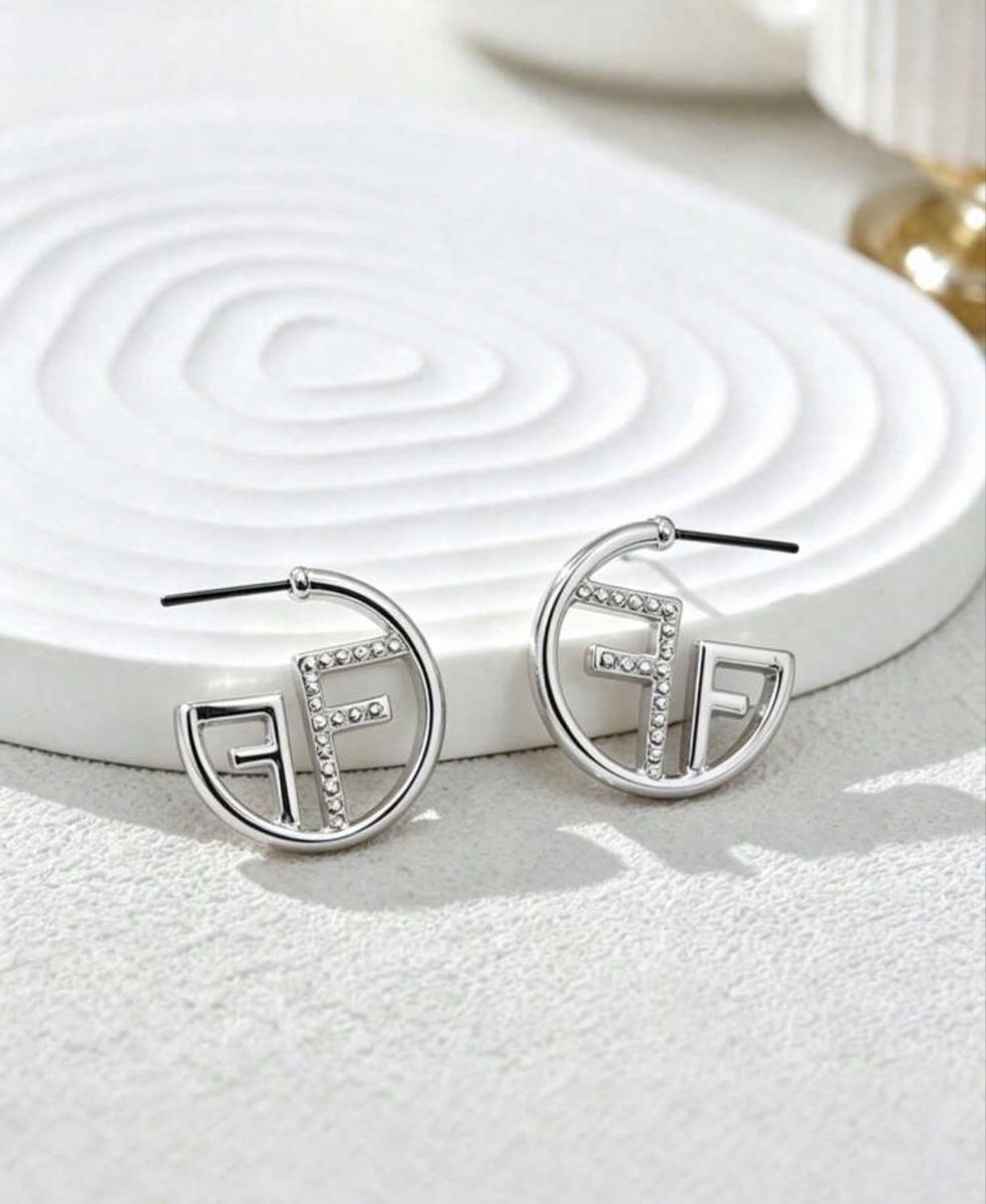 Orecchini pendenti & Orecchini a lobo: Boucles d’oreilles  – Nuovo e nell'imballaggio originale da Châtel-St-Denis venduto da Montclair_Swiss 1