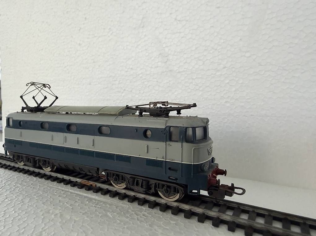 Lima Modellini di ferrovie: FS Italien Elektrolok H0 – Usato da Muri AG venduto da cag733 2