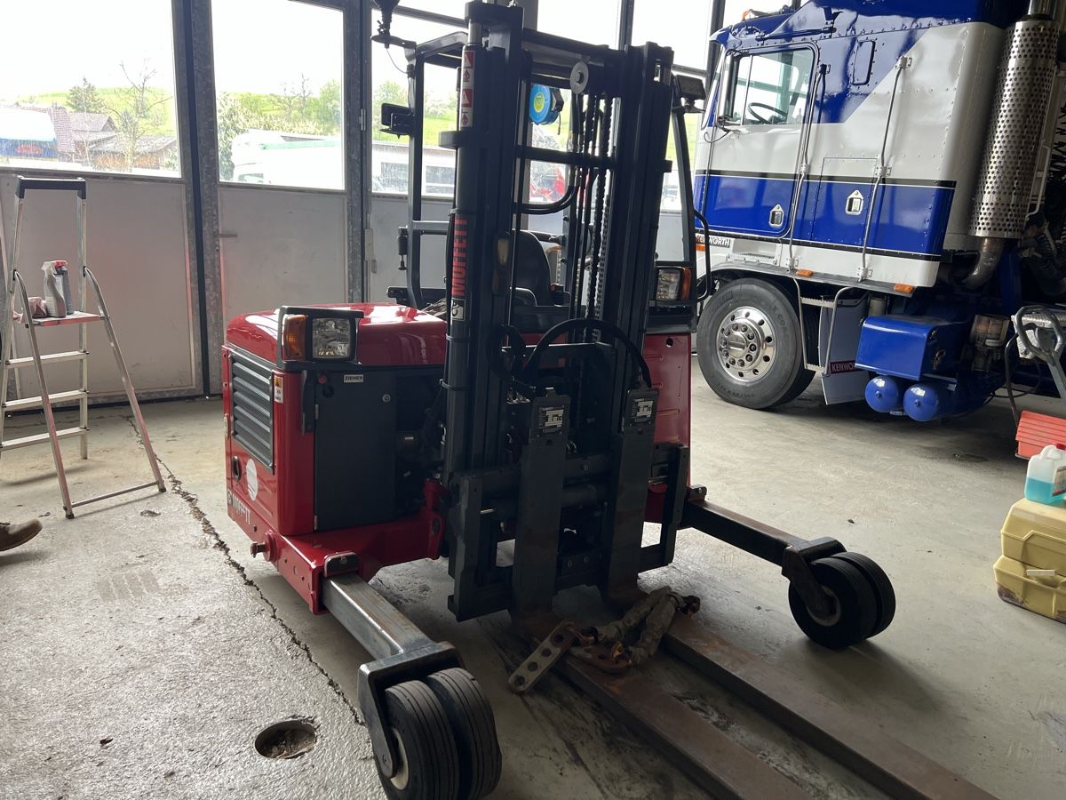 Carrelli elevatori e a forche: Moffett Mitnehmstapler Geländestapler – Usato da Gansingen venduto da Immotrans 5