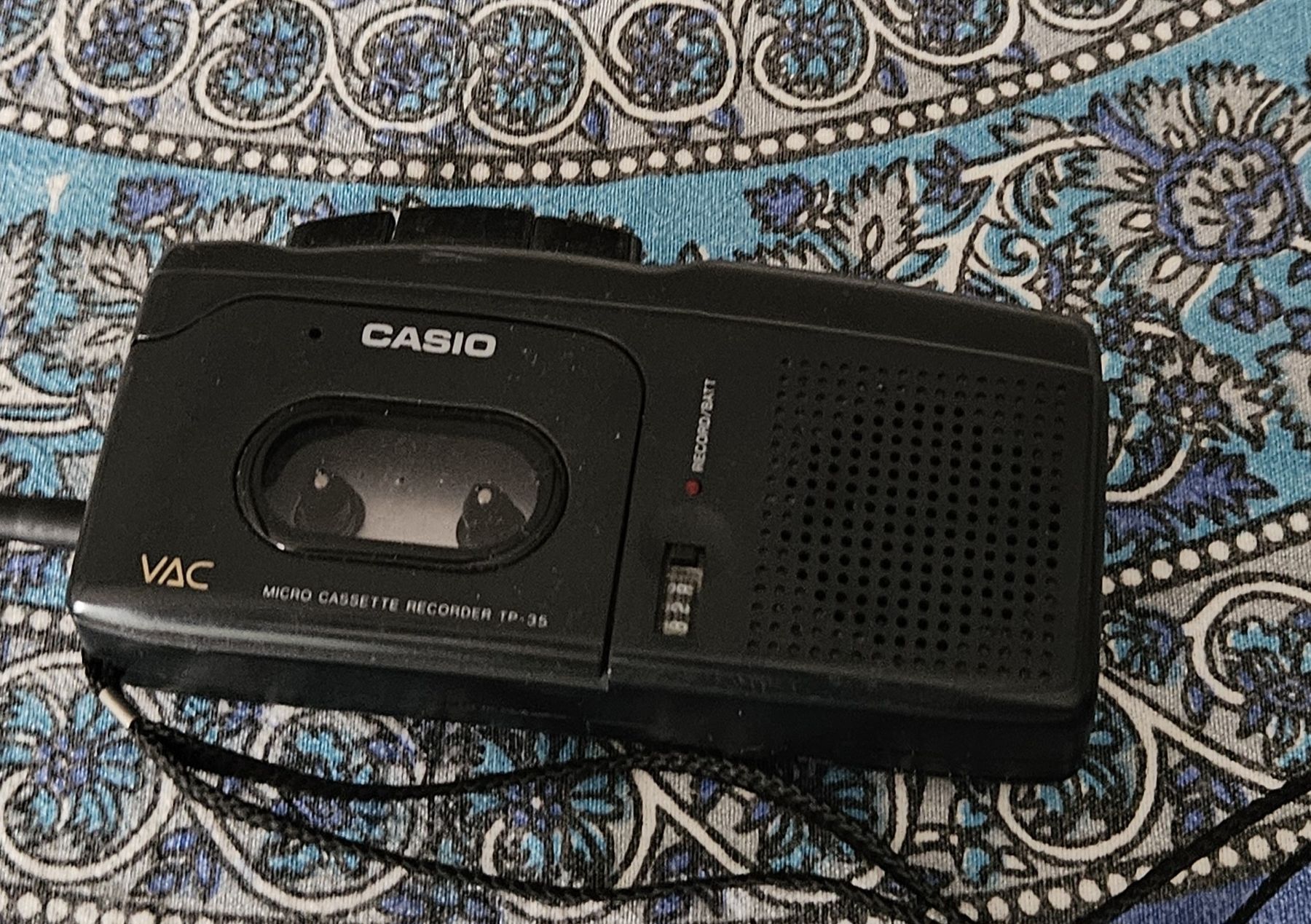 Casio Enregistreurs: Casio TP-35 Mini Kassettenrecorder  – D'occasion à Belp par Ginus85